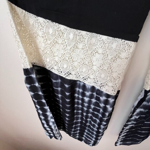 Pants - Picture 2 of 9